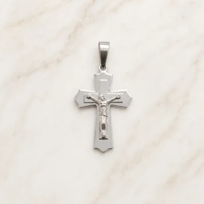 Pendente Crucifixo em Aço — Prateado