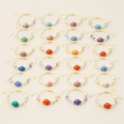 Conjunto completo de 24 pulseiras de cordão com conchas coloridas