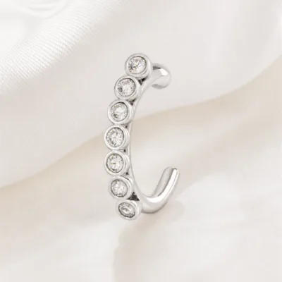 Brincos Ear Cuff Sete Cristais | Dourado ou Prateado — Prateado