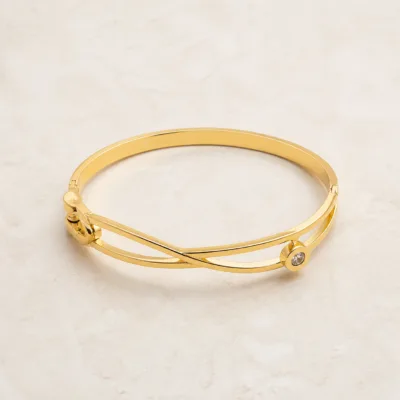 Pulseira Rígida Dupla com Berloque de Cristal — Dourado