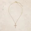 Colar Dourado Fino com Pendente Cruz e Cristais — Dourado