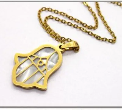 Layered Gold Shell Hamsa Necklace | K2104-002-5, K2104-002-5