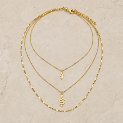 Colar Dourado de Três Camadas com Serpentes, K2150-013-1