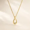 Colar dourado em aço com pedra natural brilhante